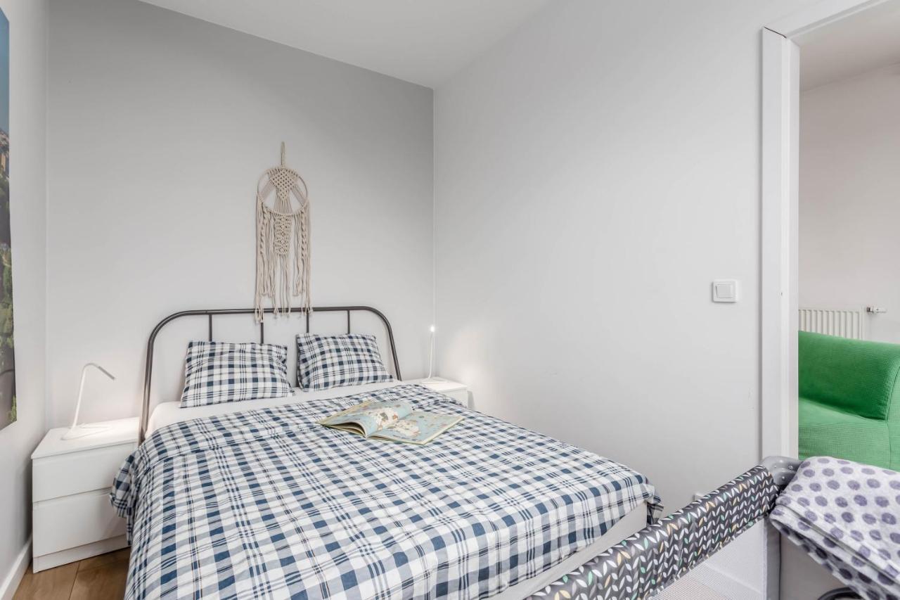 Chill Apartments Airport Ursynow Warsaw Luaran gambar